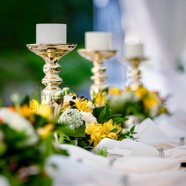 La magia nei Fiori Eventfloristik Tischdekoration